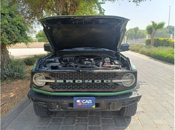 Car image 24