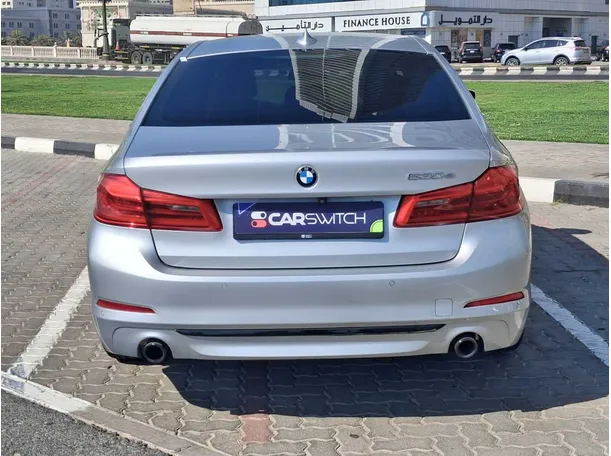 Car image 6