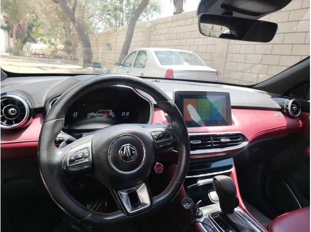Car image 33