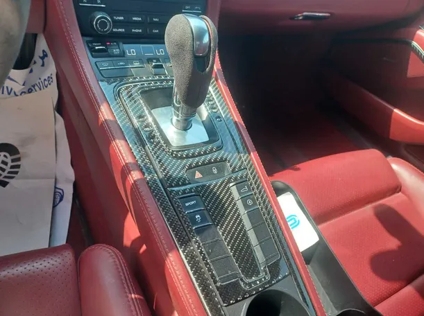 Car image 13