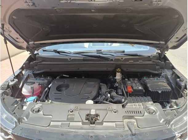 Car image 23