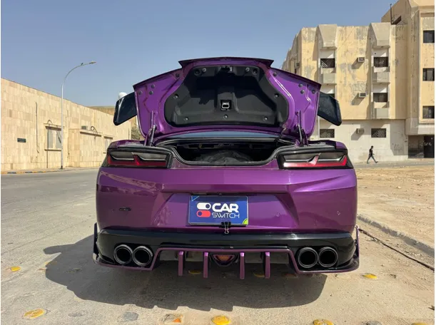 Car image 19