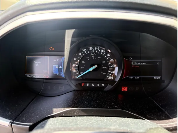 Car image 23