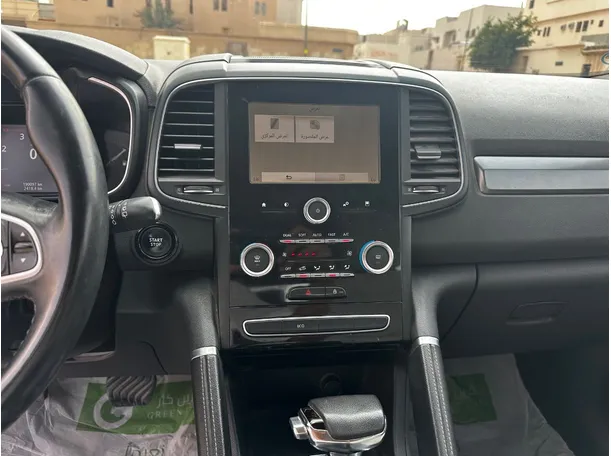Car image 19