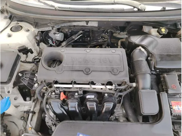 Car image 47