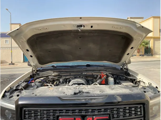 Car image 28