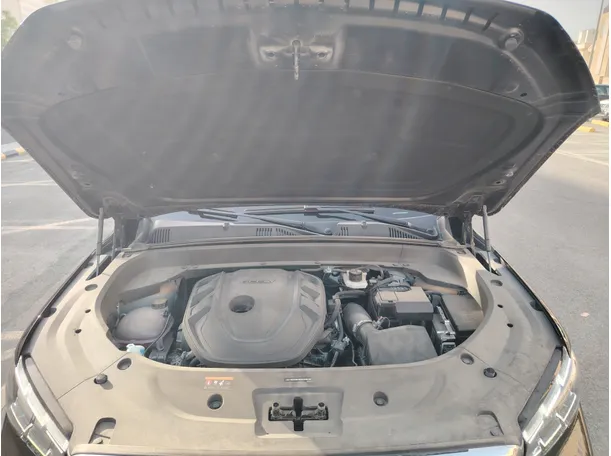 Car image 38