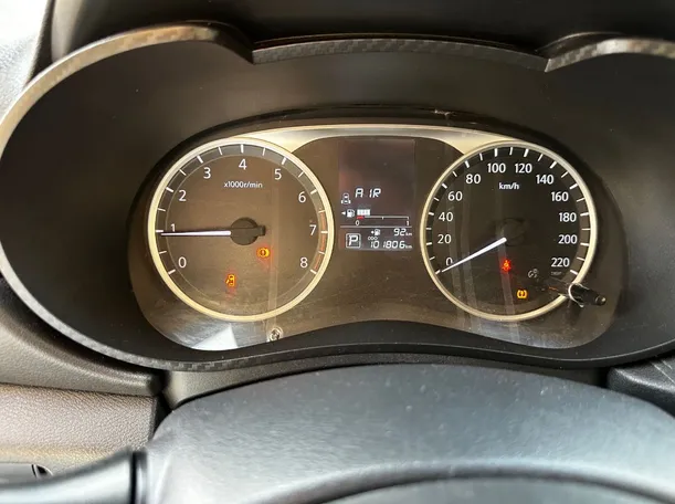 Car image 22