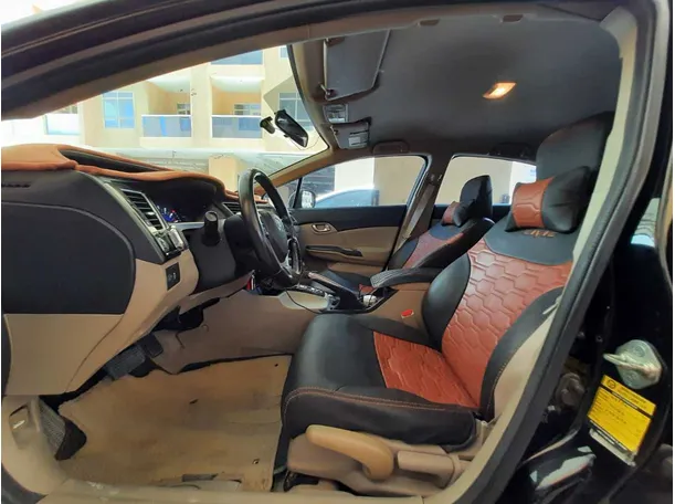 Car image 8