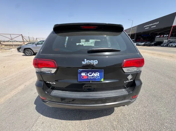Car image 6
