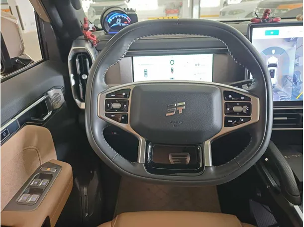 Car image 20