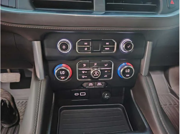 Car image 43