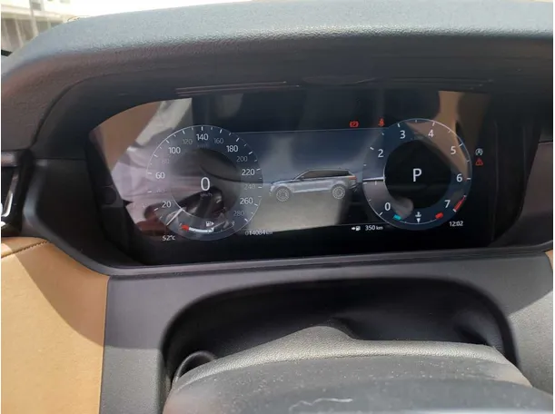 Car image 20