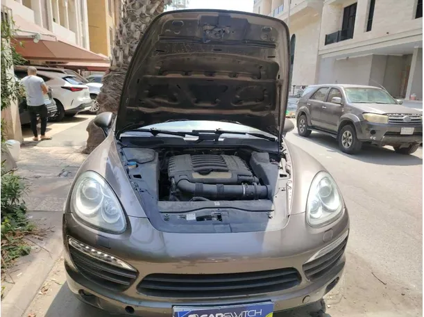 Car image 48