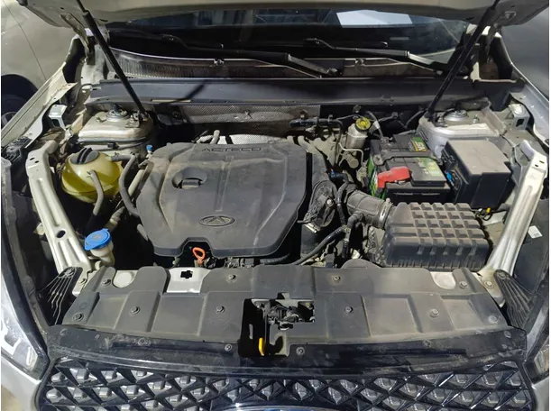 Car image 25
