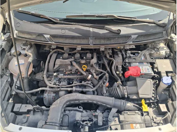Car image 20