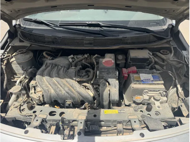 Car image 21
