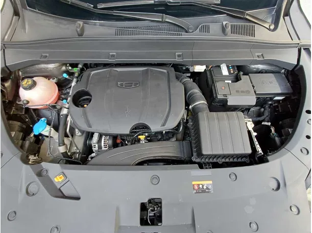 Car image 21