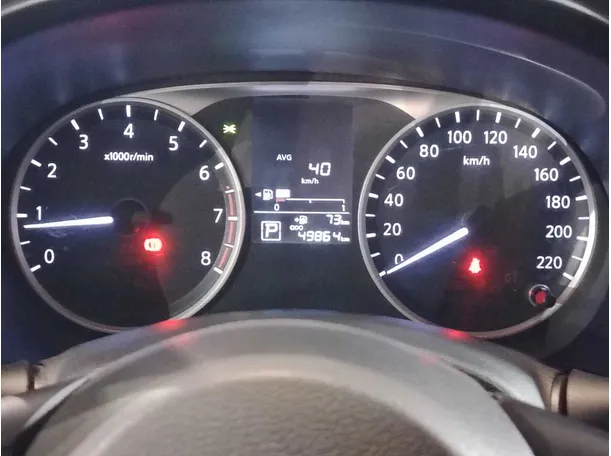 Car image 26