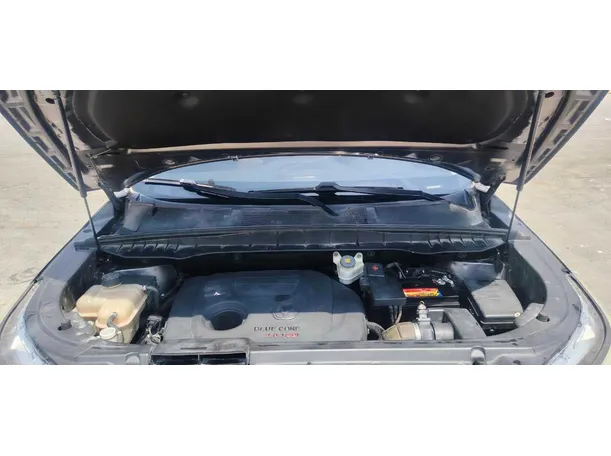 Car image 29