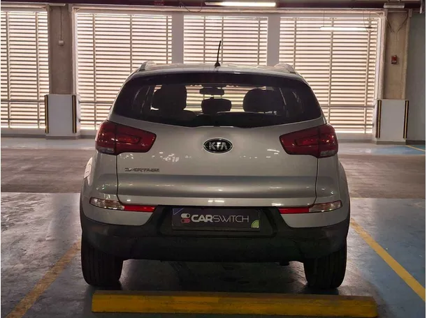 Car image 6