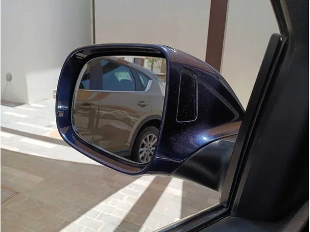 Car image 21