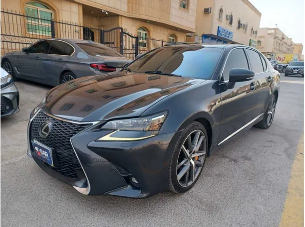 2017 لكزس GS350 في الرياض