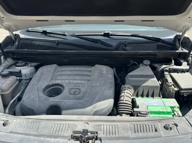 Car image 21