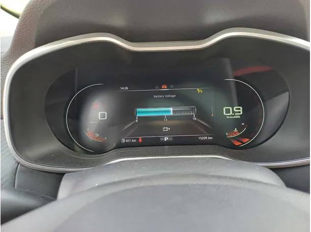 Car image 19