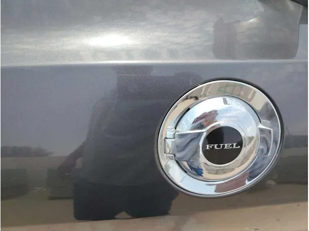 Car image 35