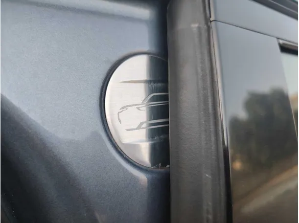 Car image 35