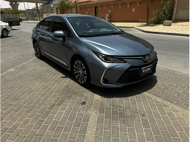 Car image 4