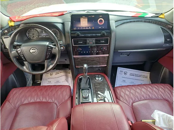 Car image 18