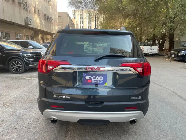 Car image 6