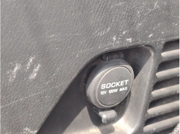 Car image 31