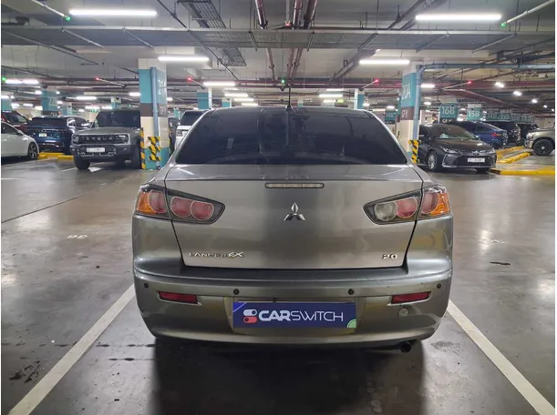 Car image 6