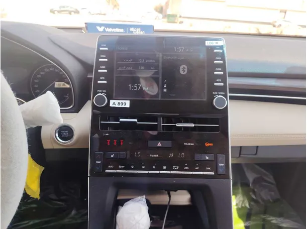 Car image 21