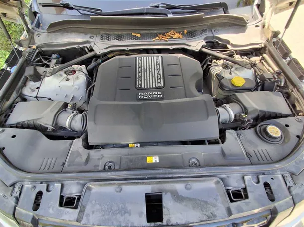 Car image 21