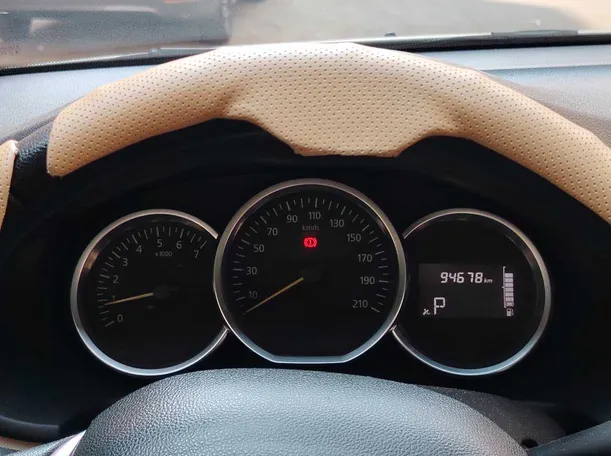 Car image 22