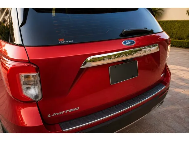 Car image 28