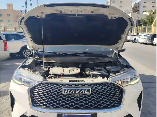 Car image 33