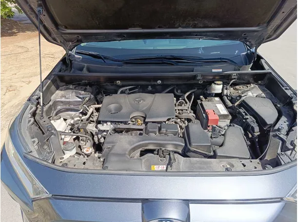 Car image 35