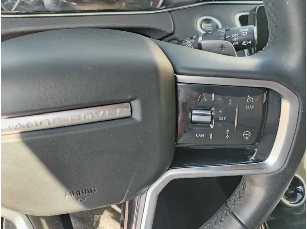 Car image 38