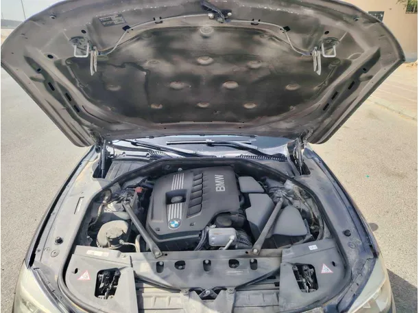 Car image 38