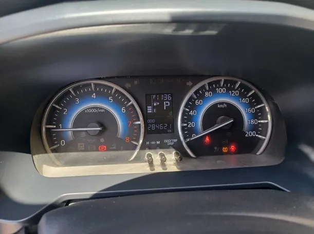 Car image 20