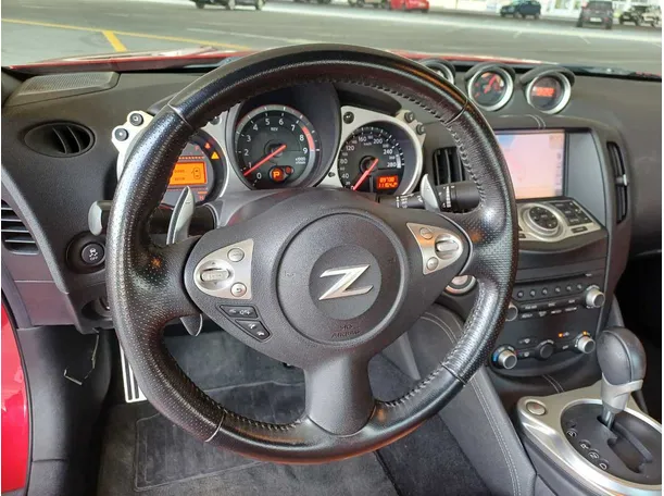 Car image 15