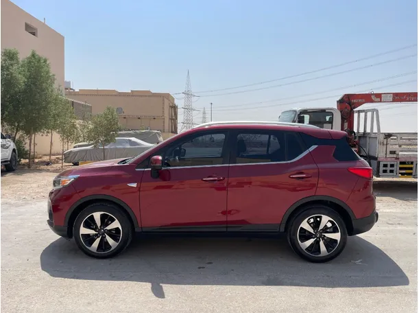 Car image 7