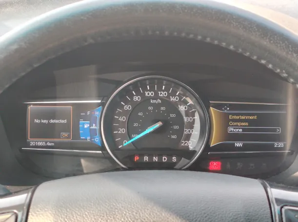 Car image 24