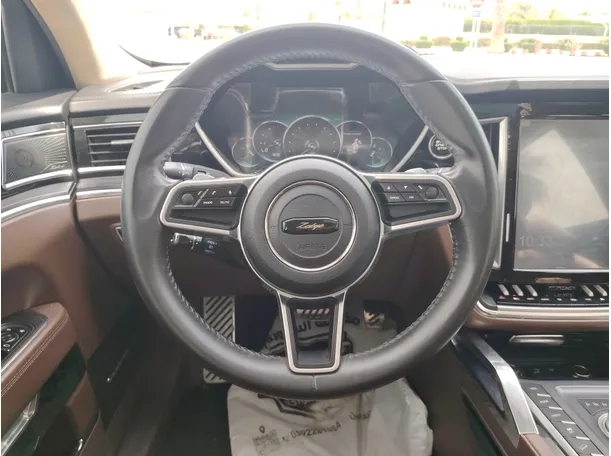 Car image 21