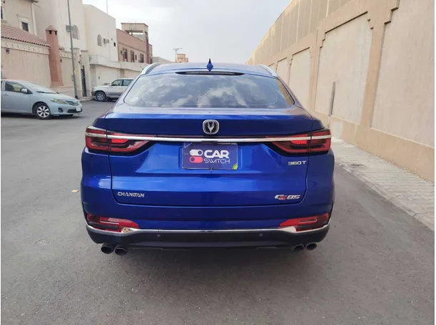 Car image 6